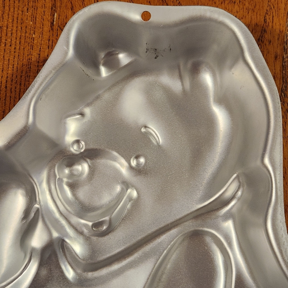 1995 Winnie the Pooh Wilton Cake Pan Vintage Pooh Bear Birthday Cake Pan Disney - Picture 9 of 16